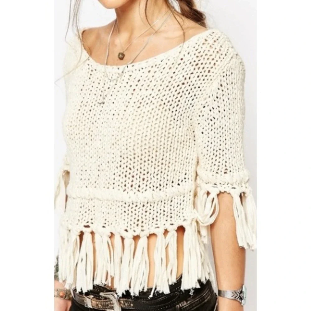 Free People Cream Crochet Knit Fringe‎ Crop Top Bohemian Festival